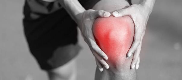 Bol u zglobovima kod muškarca